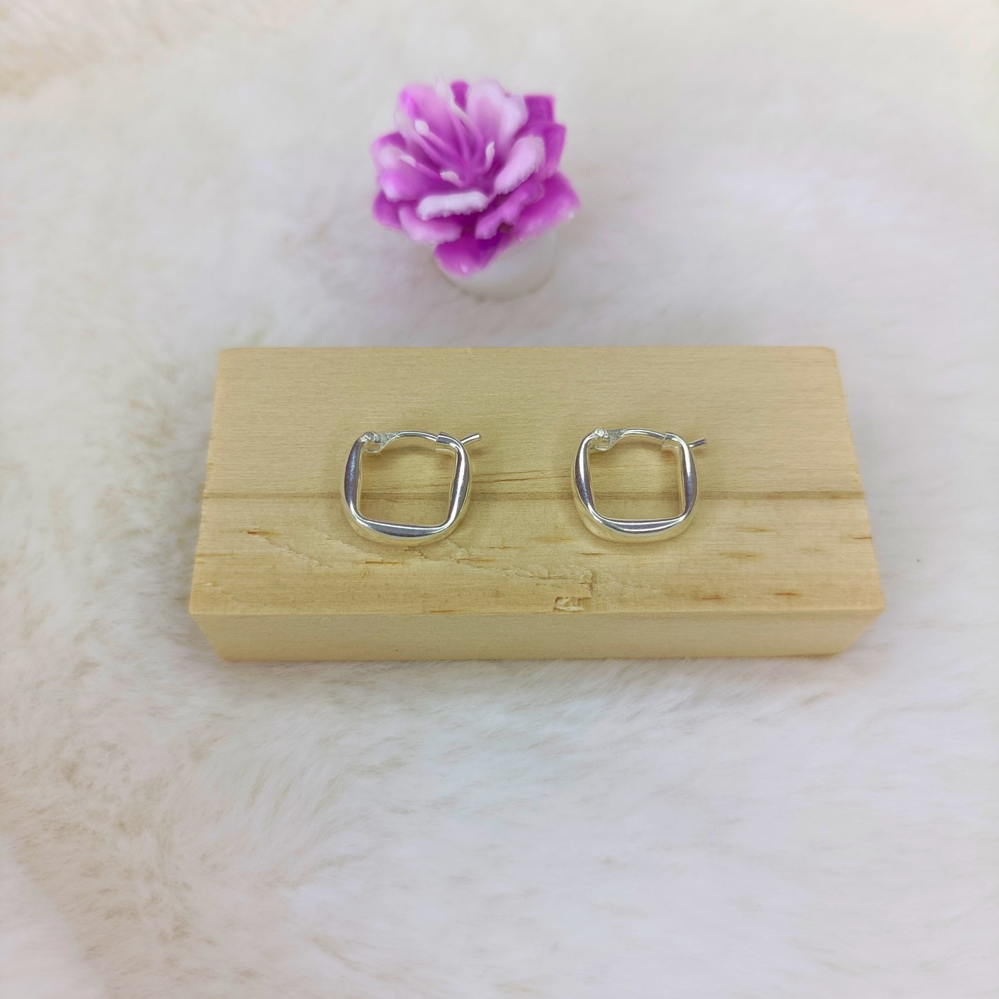 Argolla Cuadrada en Plata