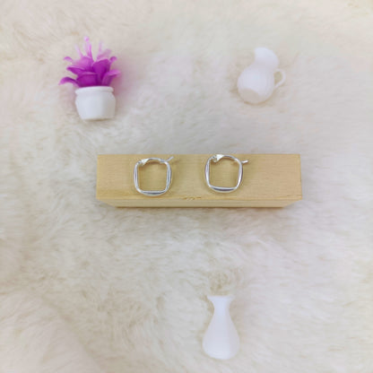 Argolla Cuadrada en Plata