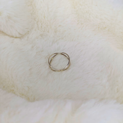 Anillo Cruzado en Plata