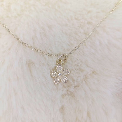 Collar + Aretes de Flor