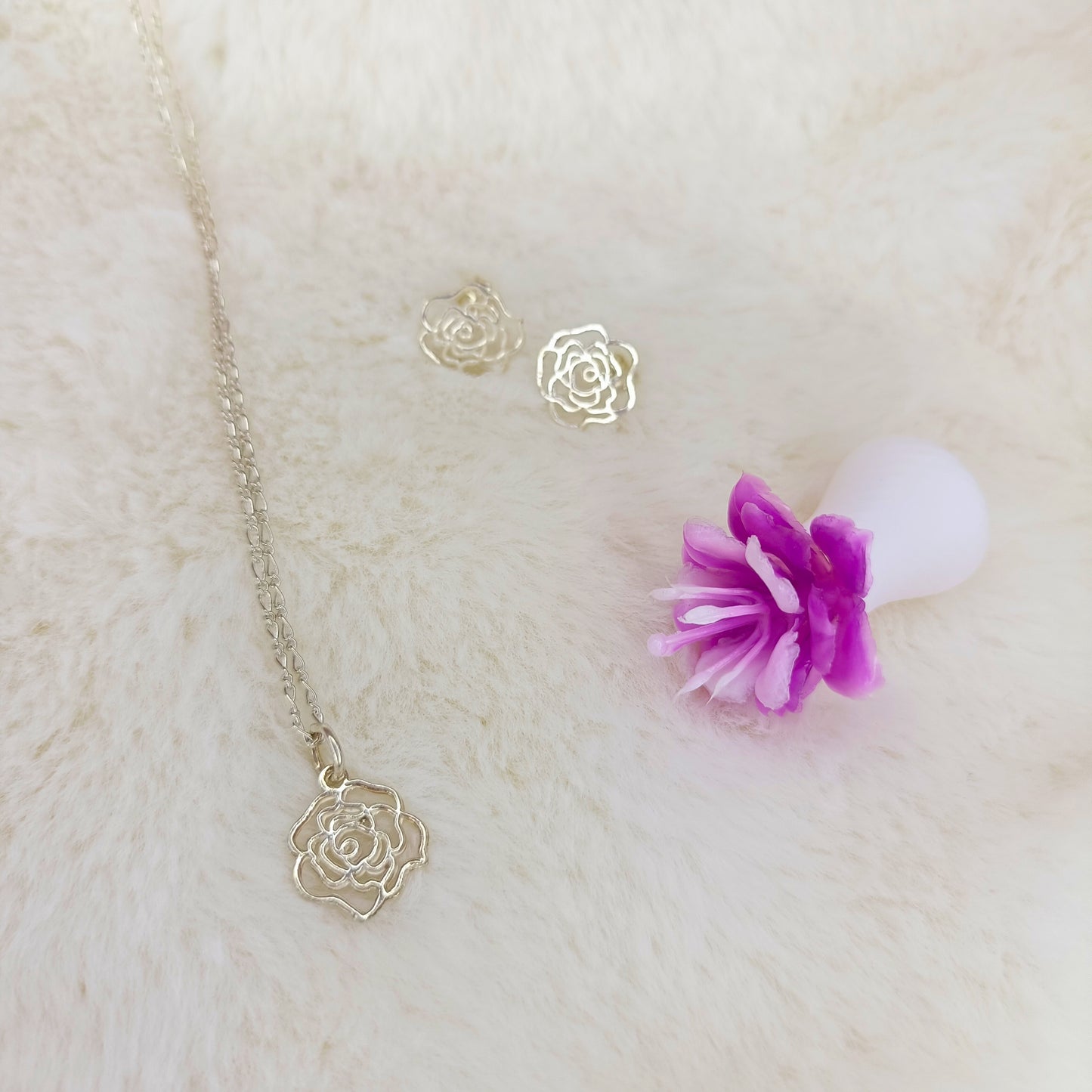 Collar + arete de Rosa