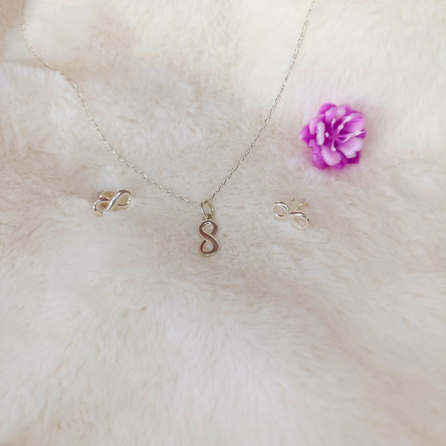 Collar + arete Inifinito